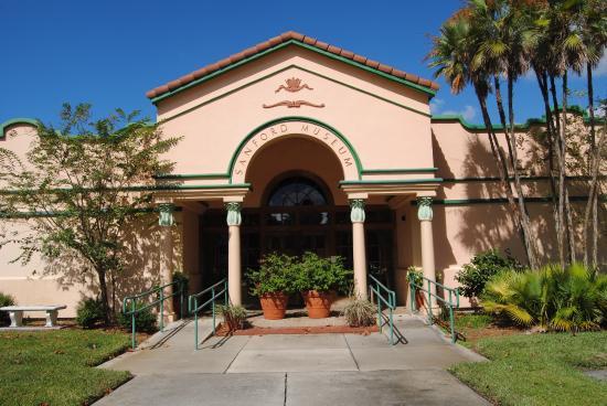 The Henry Shelton Sanford Memorial Library and Museum
