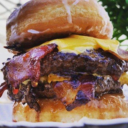 Brooks Gourmet Burgers & Dogs