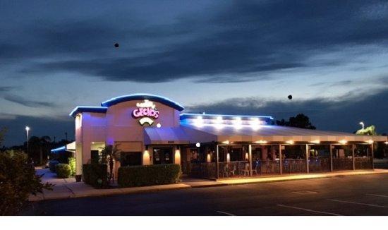 Gecko's Grill & Pub