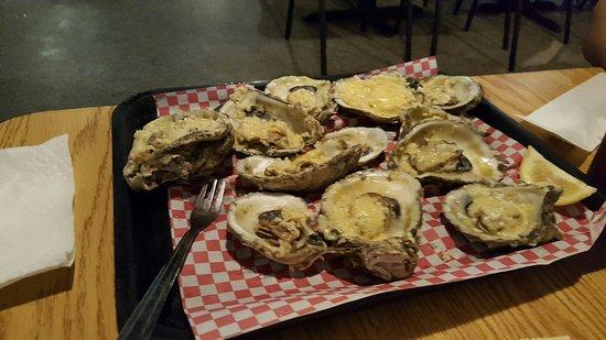 Shipwreck Raw Bar
