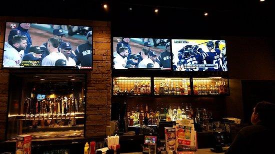 Chili's Grill & Bar