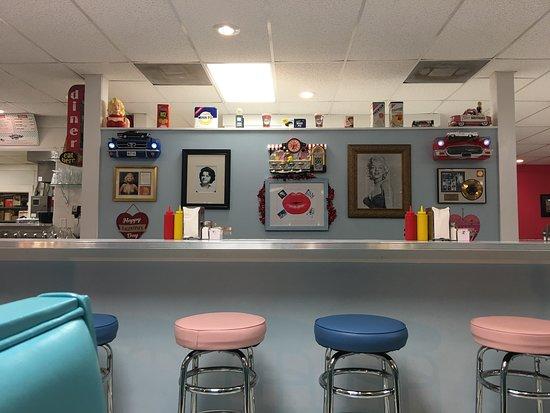 Marilyn's Cocoa Beach Diner