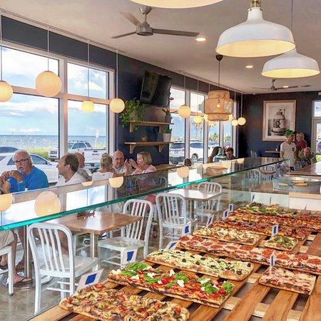 FARO Beachside Eatery