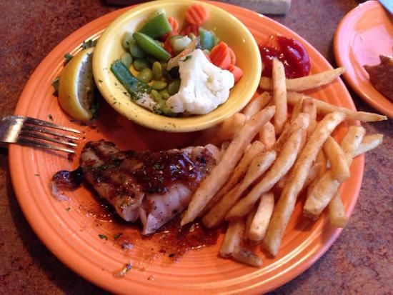Squid Lips Overwater Grill