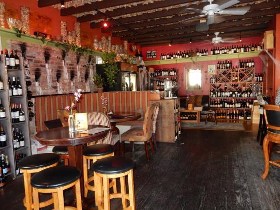 Vinos on Duval