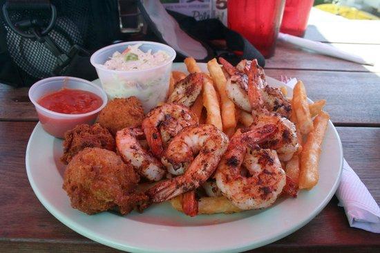Hook'd Pier Bar & Grill