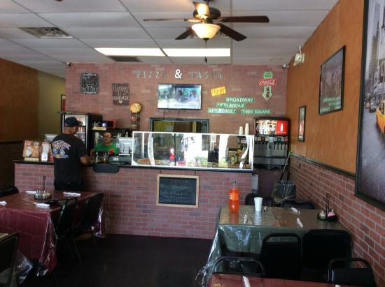 Tony's Pizza