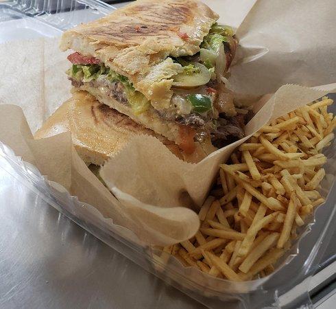 Delicias Cuban Bakery