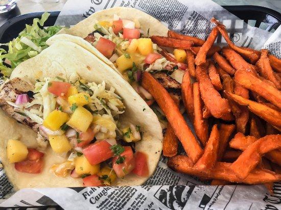 Shipyard Grill