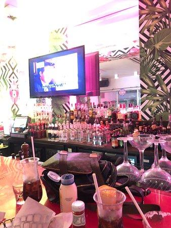 Social restaurant