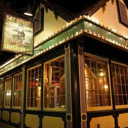 McGuire's Irish Pub & Brewery