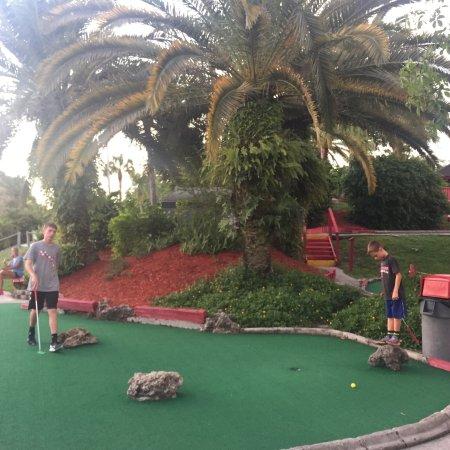 Mike Greenwell's Bat-A-Ball & Family Fun Park