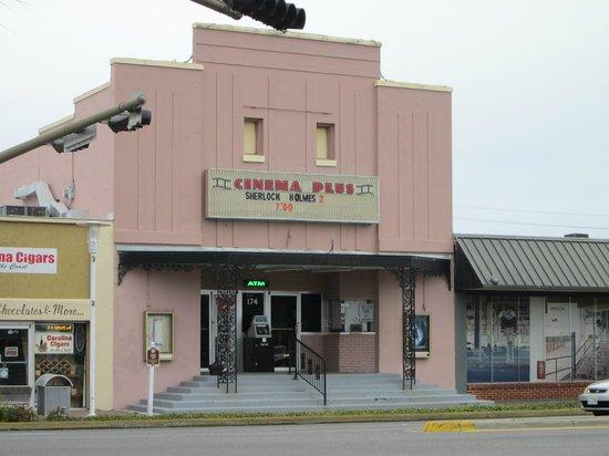 Downtown Cinema Plus