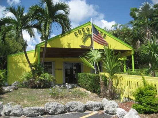 Coconuts Bar & Liquor Store