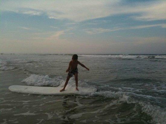 sSs surf lessons