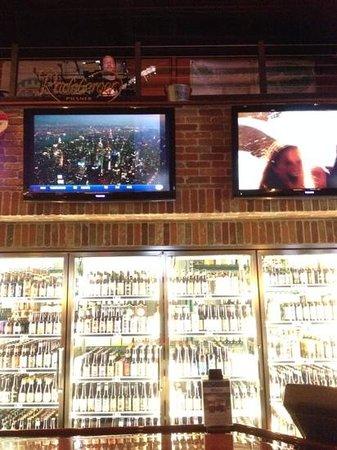 World of Beer - Land O' Lakes