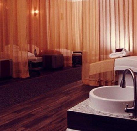 Santi Reflexology Spa