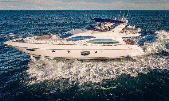 Hiatus Yachting