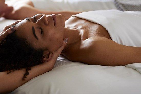 massage & spa lakay