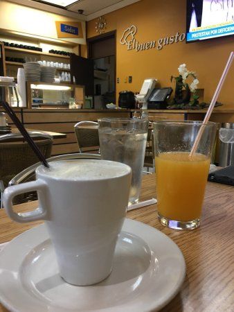 El Buen Gusto Bakery