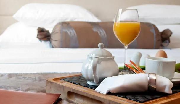 1 800 Ask Gary Amphitheatre