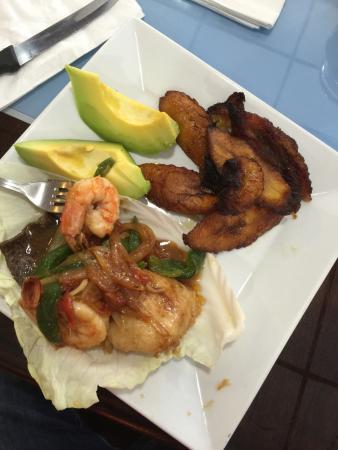 Los Paisanos Restaurant