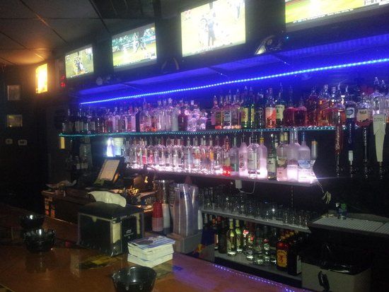 Fanatics Sports Bar & Grill