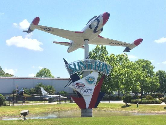 Aerospace Discovery at the Florida Air Museum at Sun 'n Fun