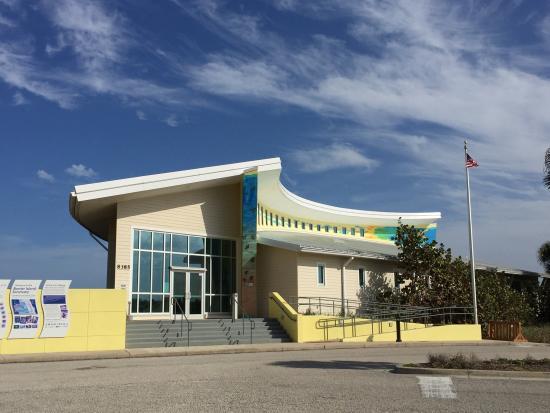 Barrier Island Center