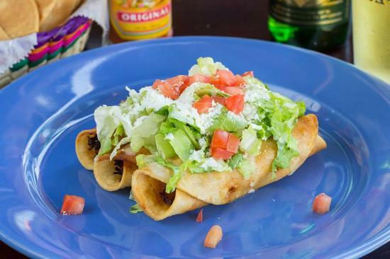La Mexicana Cantina & Grill